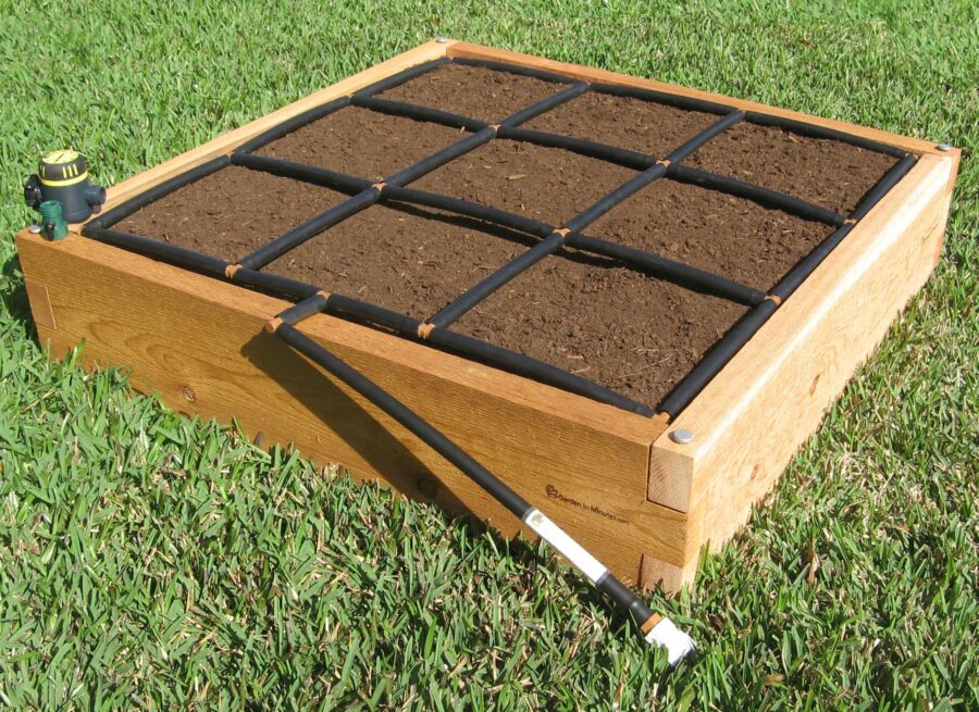 3x3 Garden Grid™ Watering System | GardenInMinutes.com